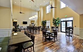 Hampton Inn & Suites North Charleston-University Boulevard